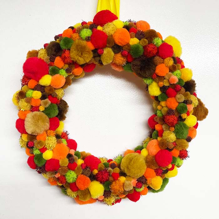 Fall Pom Pom Wreath