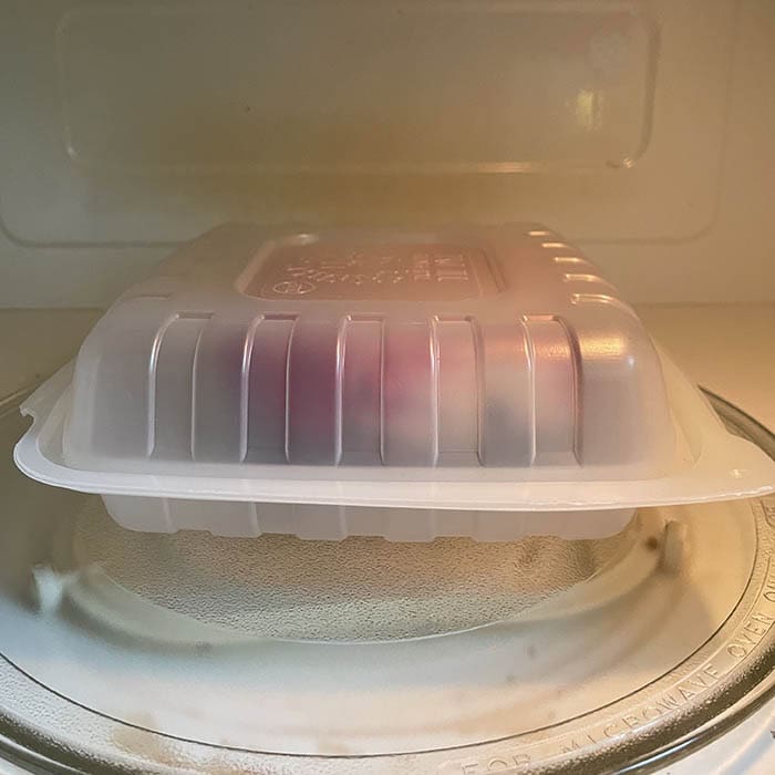 Sealed container in the microwave